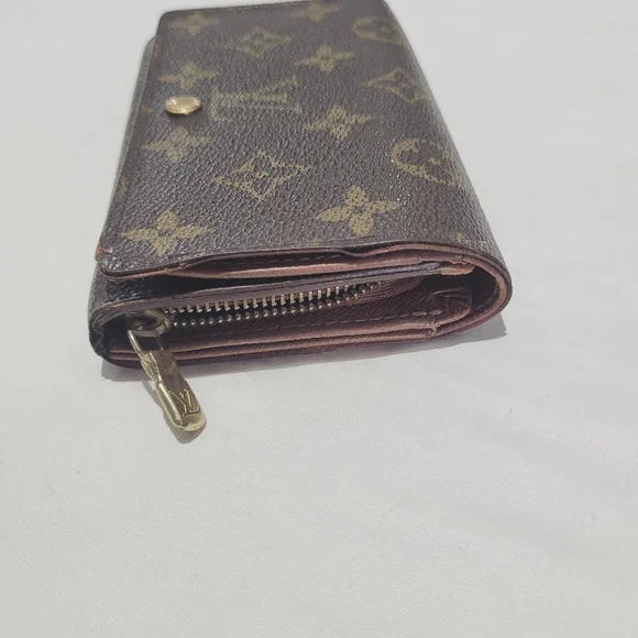 Louis Vuitton Brown Monogram Wallet Vintage Leather Zippered Porte Tresor Bifold - Picture 4 of 14